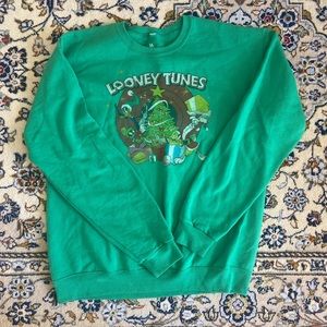 Super cute baggy light weight green looney tunes crewneck